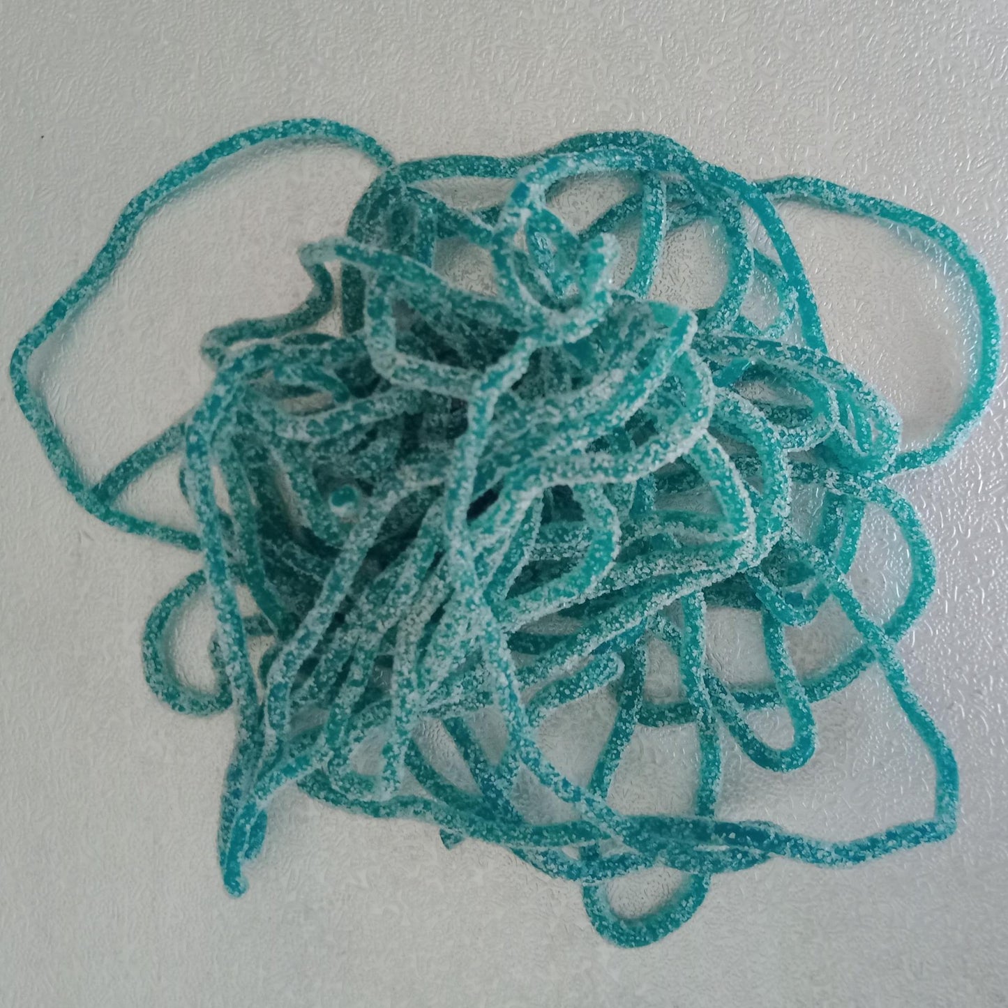 Scoubidou bleu acidulé framboise (100g)